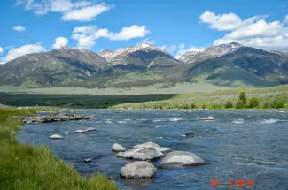 river fly fishing montana yellowstone guided trip adventure